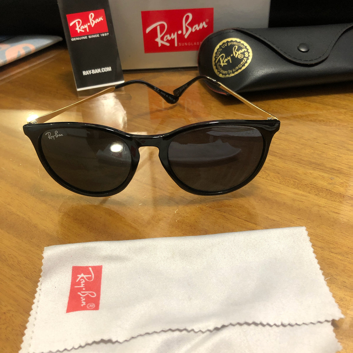 Unisex polarized ray-ban rb4171 erika polarized Holiday