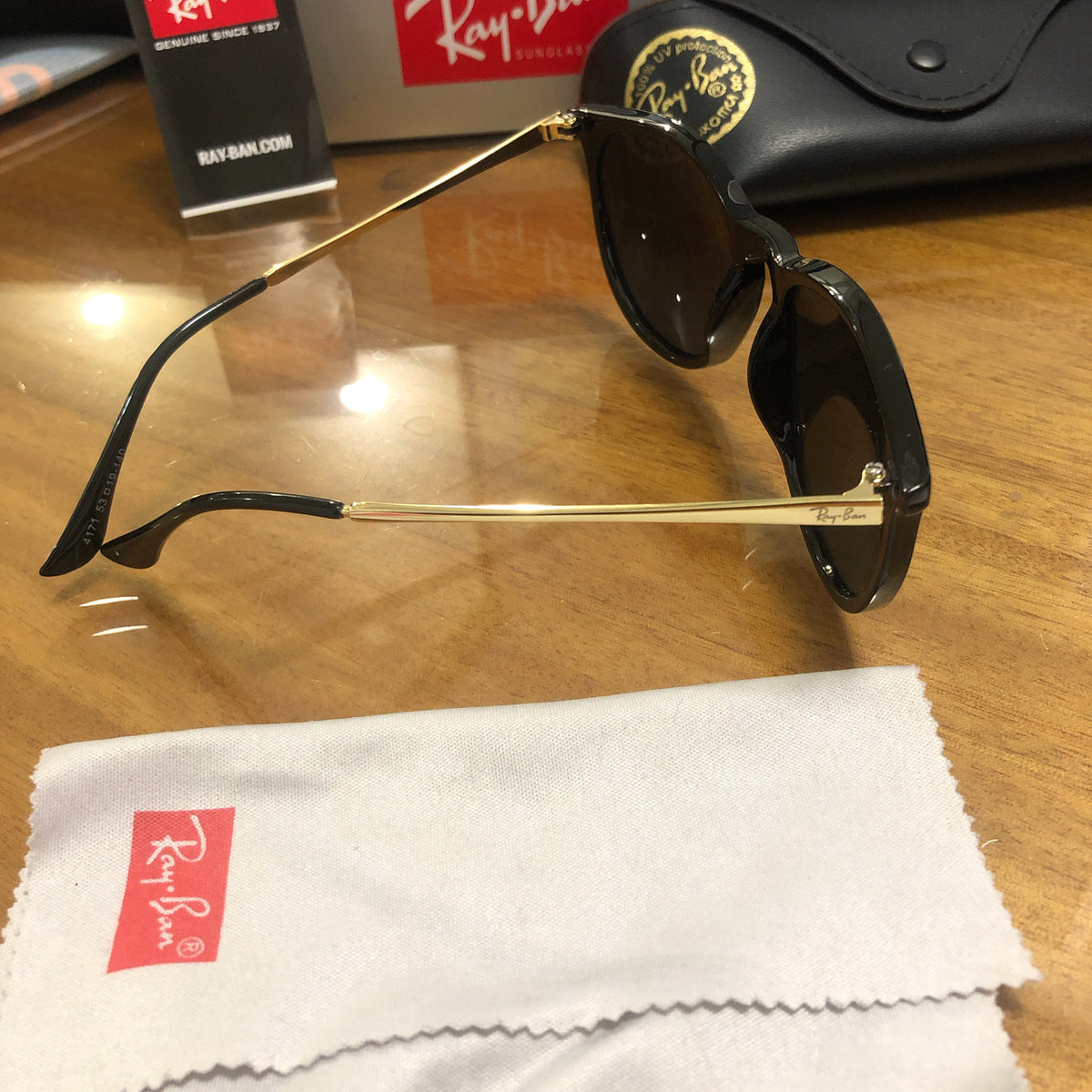 Unisex polarized ray-ban rb4171 erika polarized Holiday