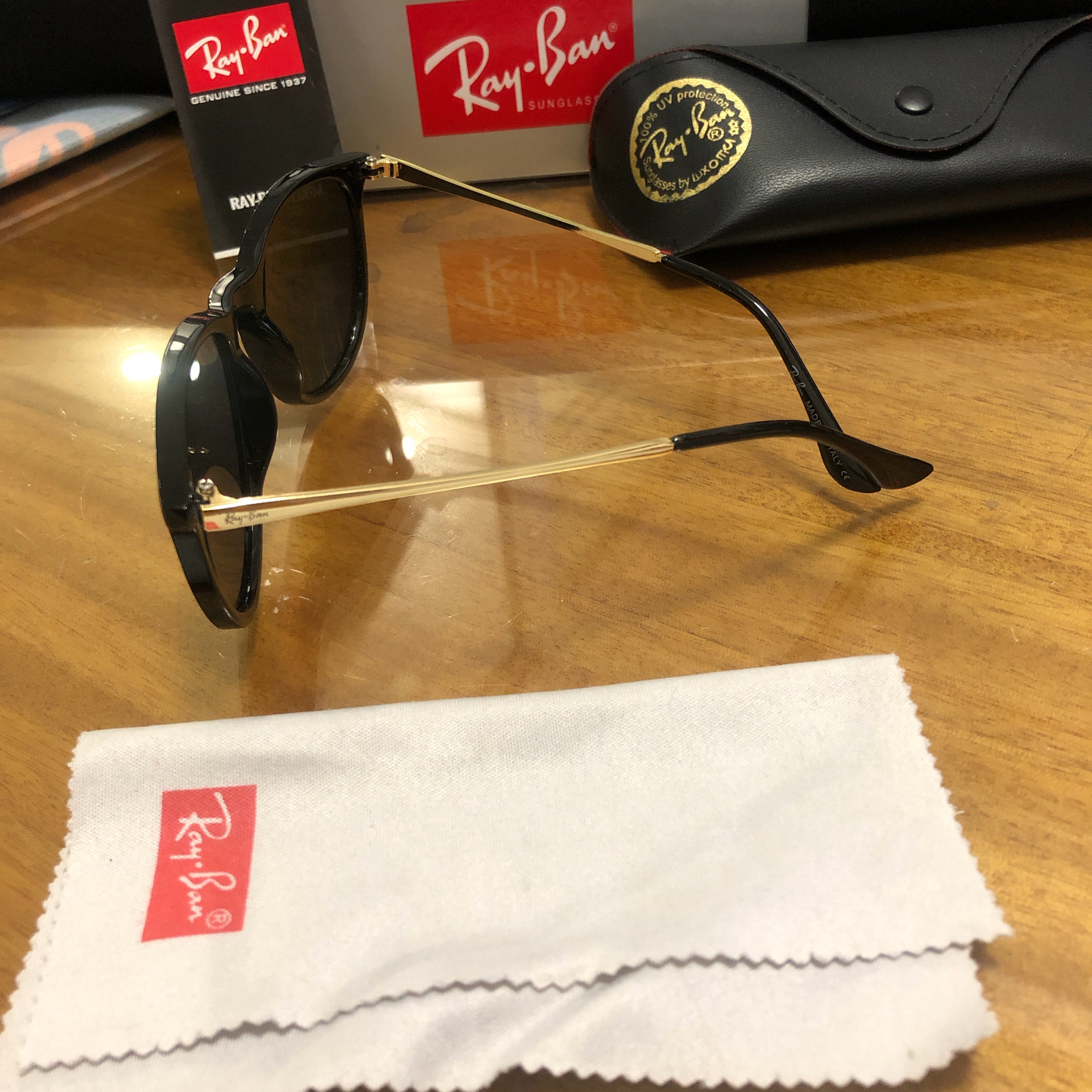 Unisex polarized ray-ban rb4171 erika polarized Holiday