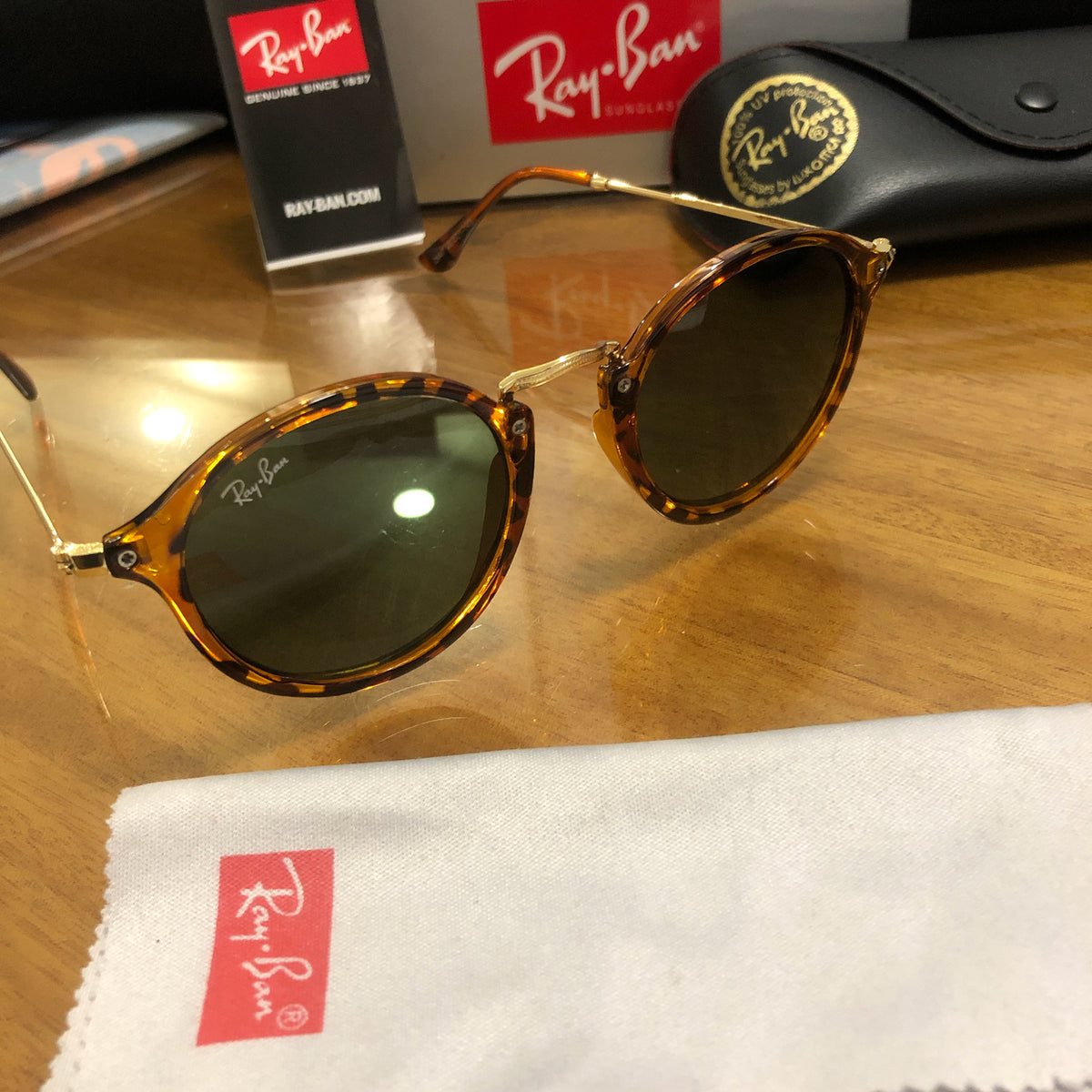 Unisex  polarized  ray-ban rb2447 round sunglasses