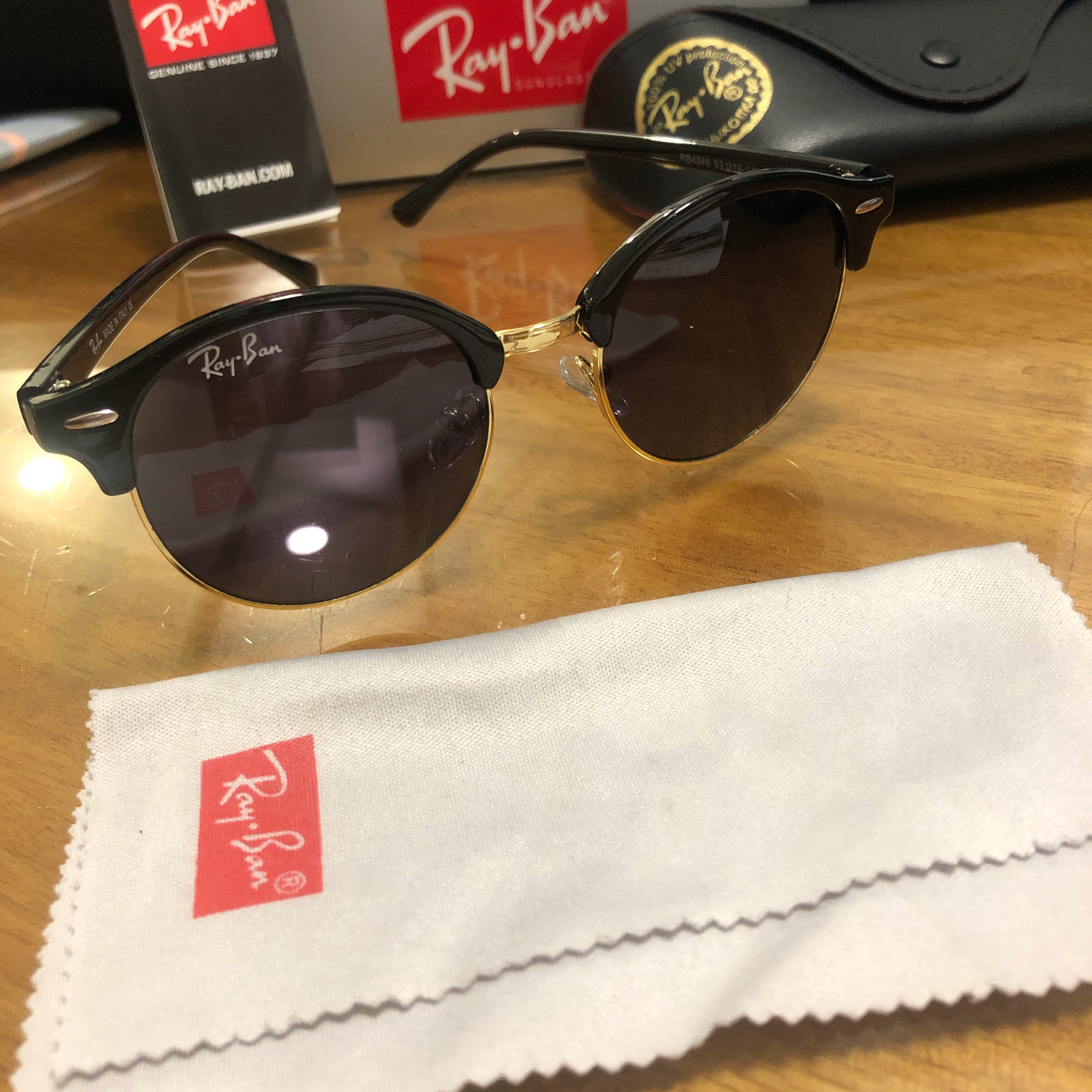 sunglasses  polarized ray-ban RB4246 Clubround