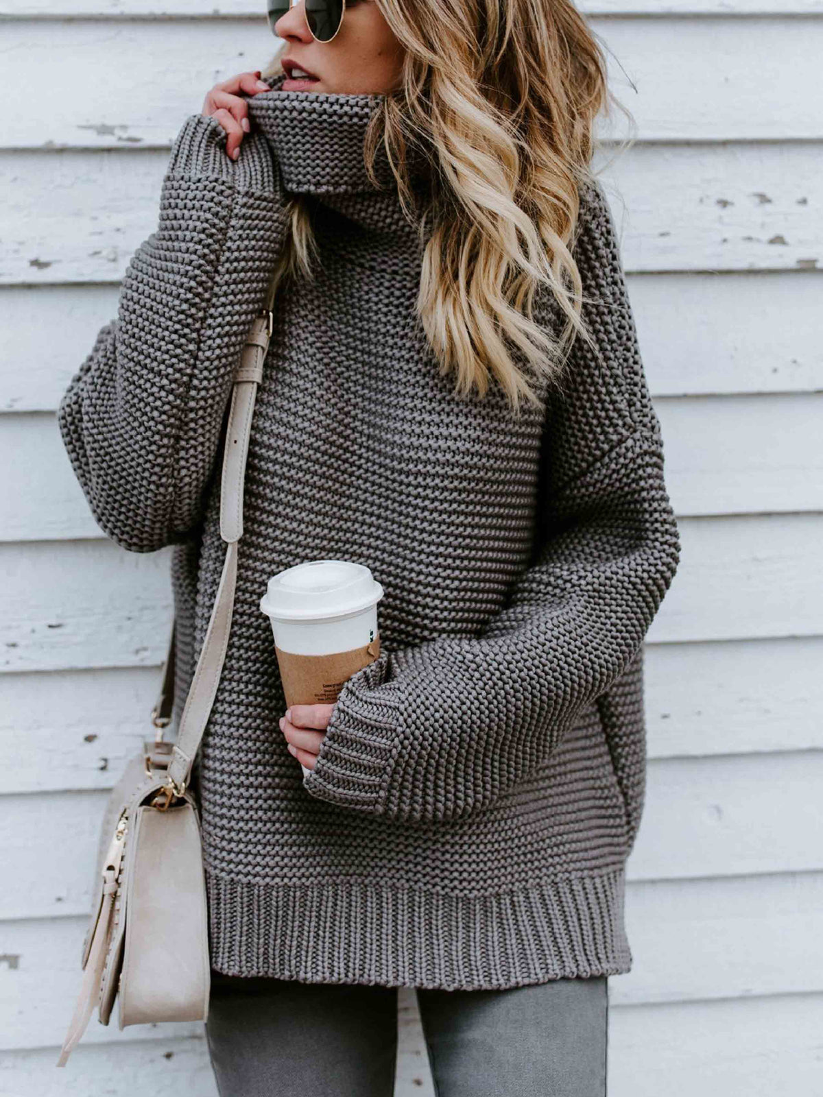 Amsoin Loose Turtleneck Warm Sweater