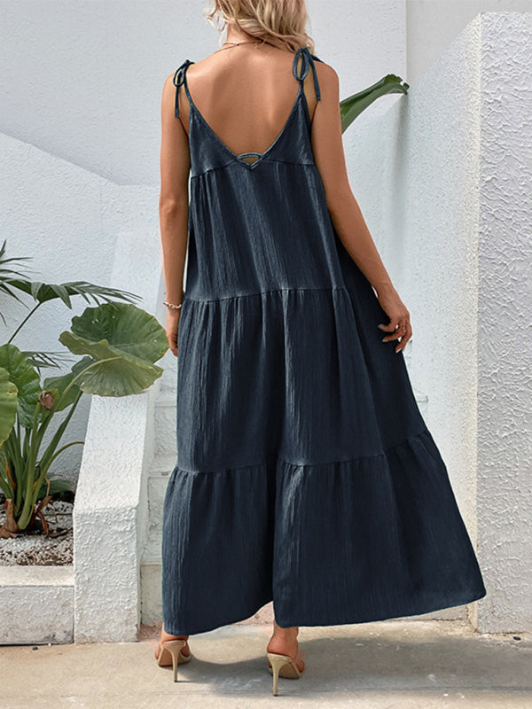 Amsoin Solid Color Strappy V-neck Sleeveless Dress