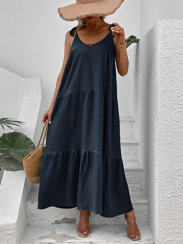 Amsoin Solid Color Strappy V-neck Sleeveless Dress